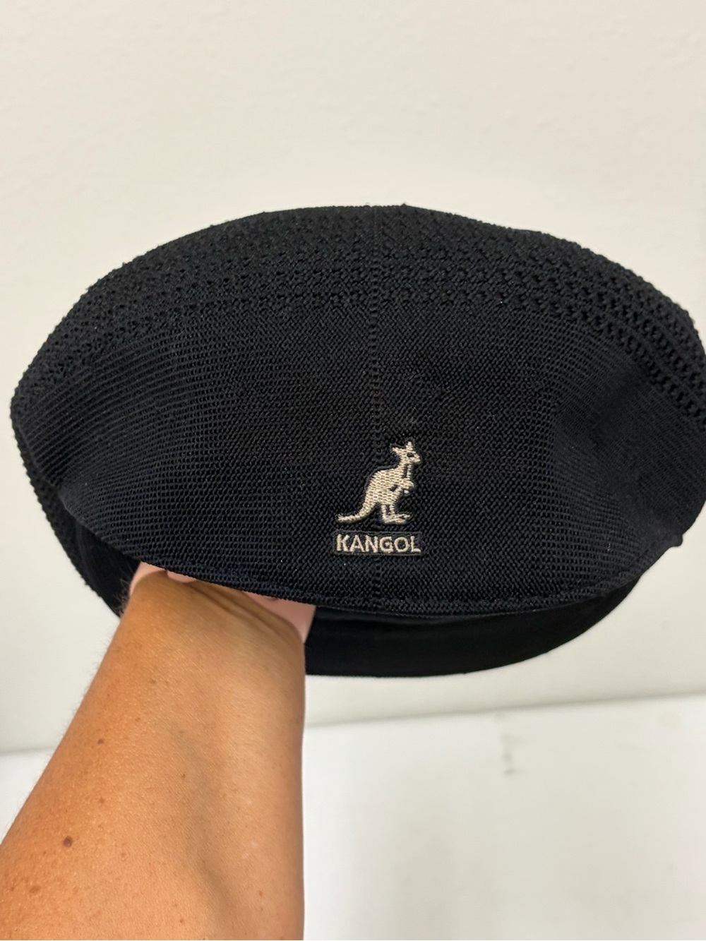 Kangol Black 507 Ventair Knit Flat Cap with Embroidered Logo